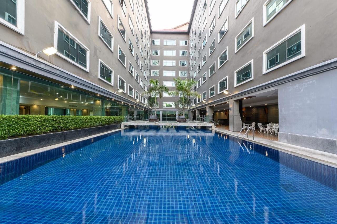 Ease Jomtien Hotel מראה חיצוני תמונה